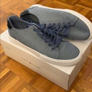 Tommy Hilfiger Blue Canvas